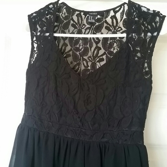 *trade* Gorgeous black hi-low dress - Picture 2 of 4