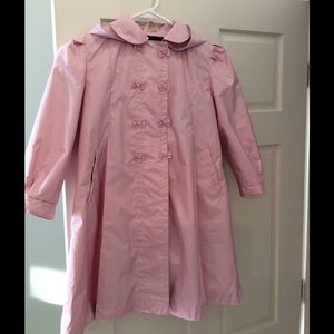 Girls Sz 5T raincoat. Perfect for Spring!