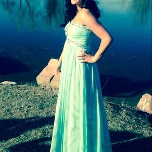 Prom dress