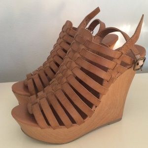 Mossimo Beige/Nude Wedges