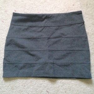 Aeropostale grey mini skirt