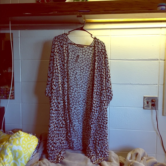 Brandy Melville Cover up