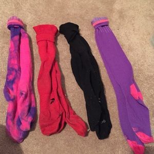 4 pairs Reebok softball socks