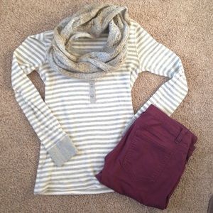 Long sleeved gray and white shirt