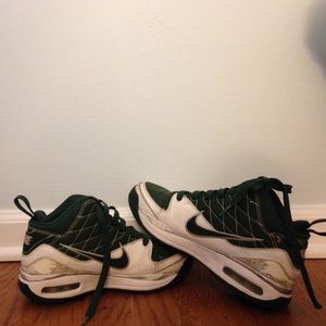 Nike green basketball shoes