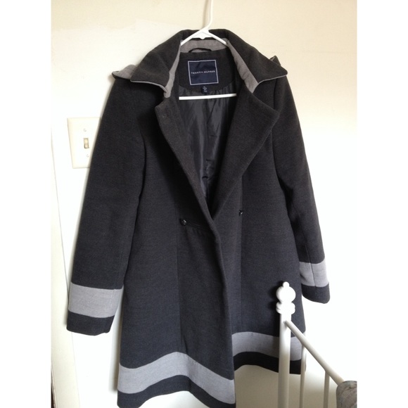 Tommy Hilfiger coat - Picture 3 of 4