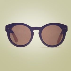 Madewell Almost Black Hepcat Shades