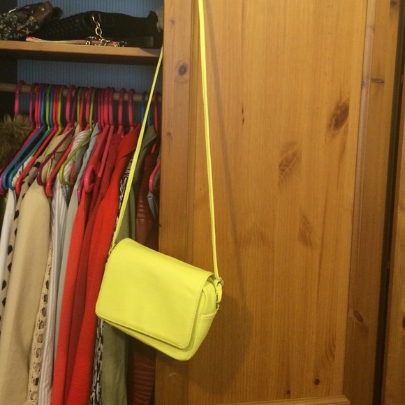 h&m neon yellow small purse