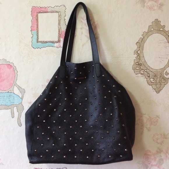 LimittedEdition Guess Bag with soft leather