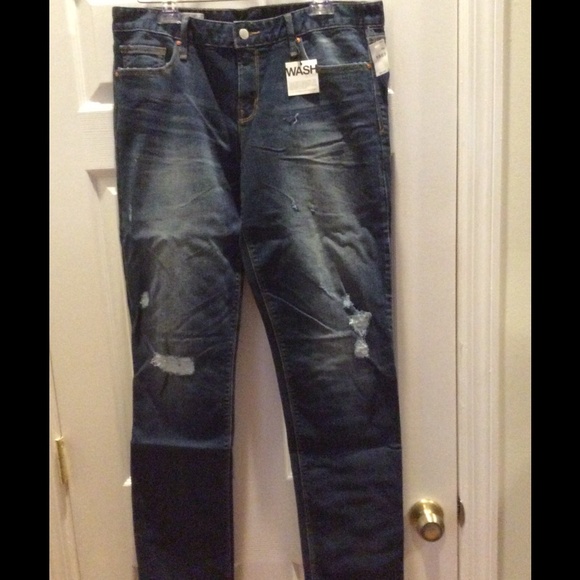 Gap 14/32 Tall destructed Jeans NTW