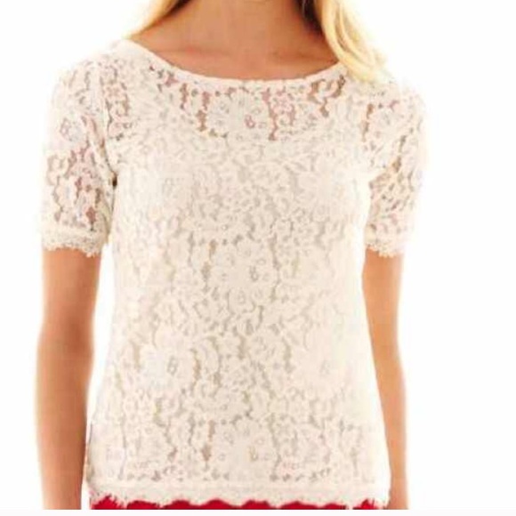 jcpenney Tops - 💕REDUCED💕Gorgeous White Lace Top 😻