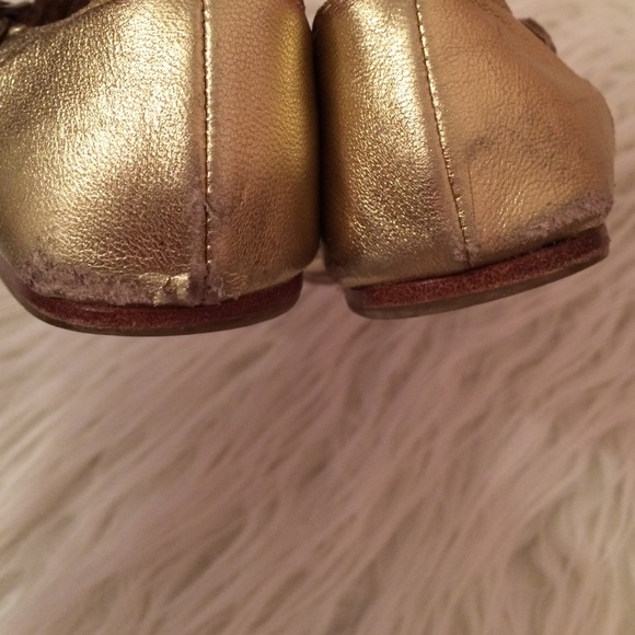 Janie and Jack Gold Toddler Girl Sandals. Size 5. - Picture 3 of 4