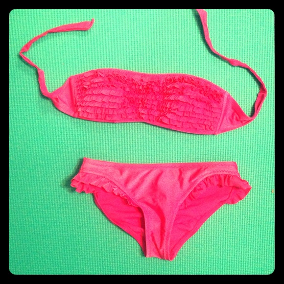 Pink ruffle bikini top and bottom bundle