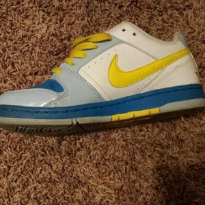 Nike shoes