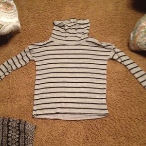 Boutique light sweater