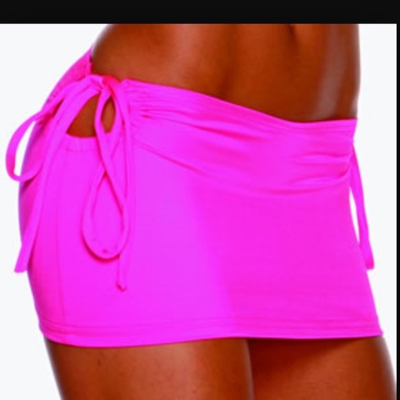 👙Hot pink body language skirt/cover up