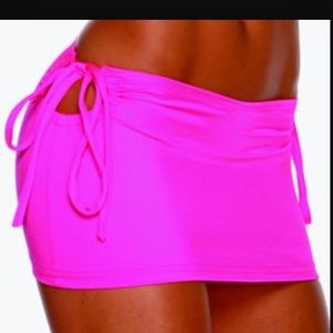 👙Hot pink body language skirt/cover up
