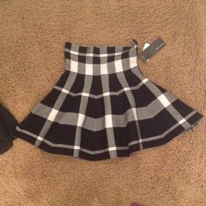 Boutique plaid skater skirt