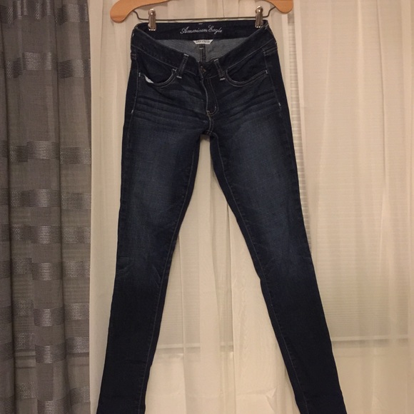 NWOT American eagle jeans