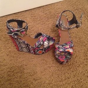 Steve Madden wedges
