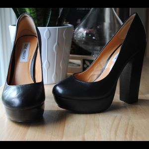 Steve Madden sz 5.5 black leather chunky heel pump