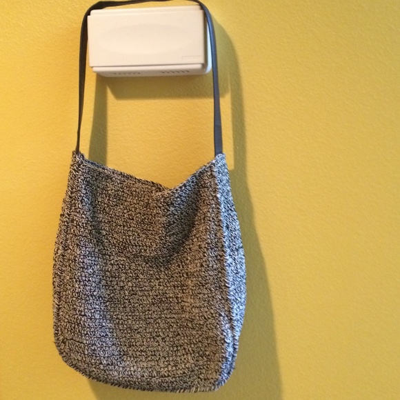 NINE WEST 👜 Black/cream crochet hobo