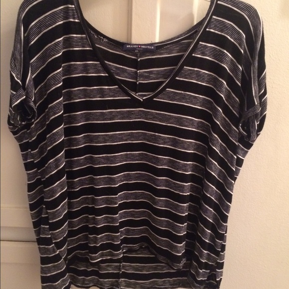 Black striped tee
