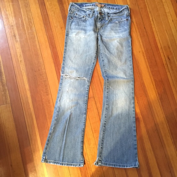 Abercrombie Madison Flare Jeans - Picture 3 of 3