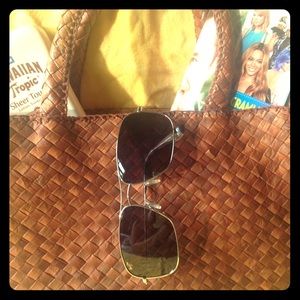 💯% authentic NWOT Maui Jim Wiki Wiki sunglasses