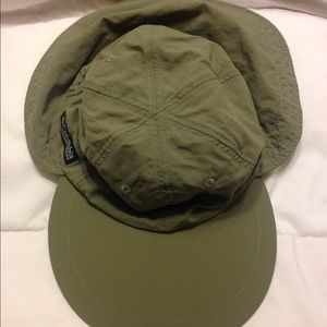Columbia hat