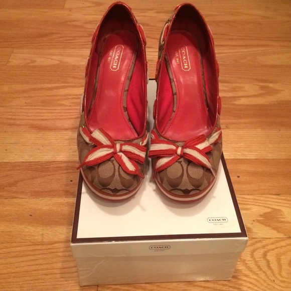 Coach wedge shoes