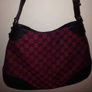 Authentic Gucci Shoulder Bag