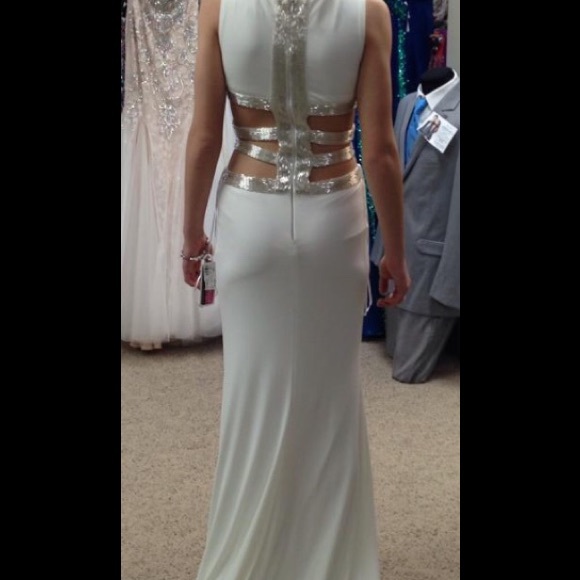 Formal Dress - Picture 2 of 2