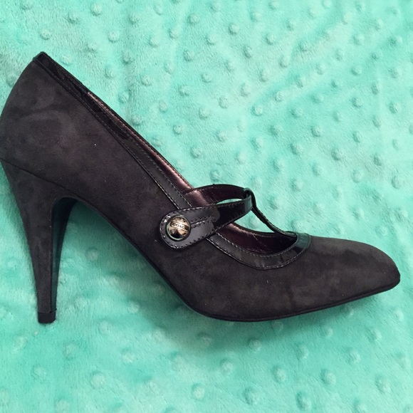 Brand new Coach pumps - Picture 2 of 4