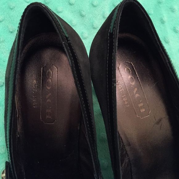 Brand new Coach pumps - Picture 3 of 4