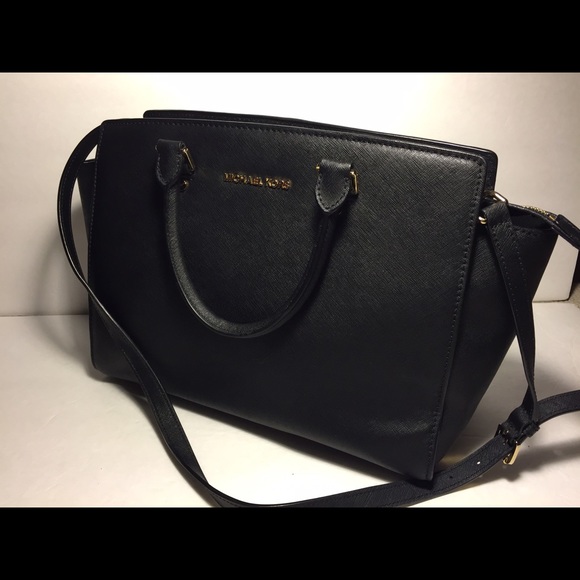 Michael Kors Handbags - MICHAEL KORS SELMA LARGE SAFFIANO LEATHER SATCHEL