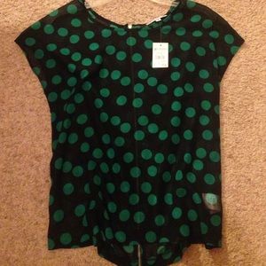 Green & black polkadot top