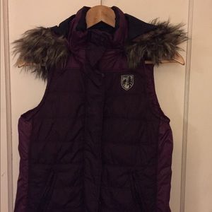 American Eagle, Purple Vest