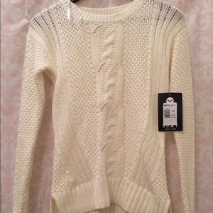 NWT white roxy sweater