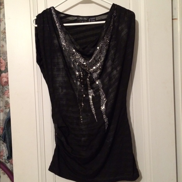 Miss Me sleeveless shirt