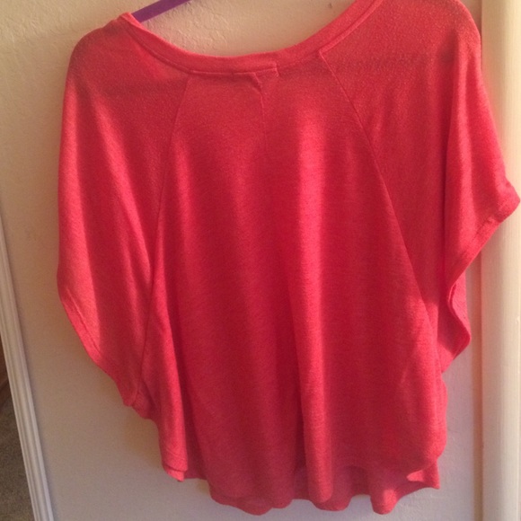 Pink flowy top - Picture 3 of 4