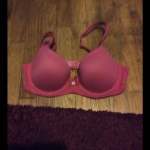 Pink bra 🎀