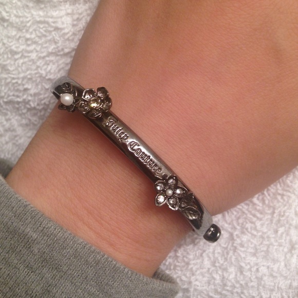 Juicy couture bracelet