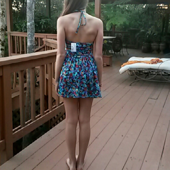 TRADED - Picture 2 of 3