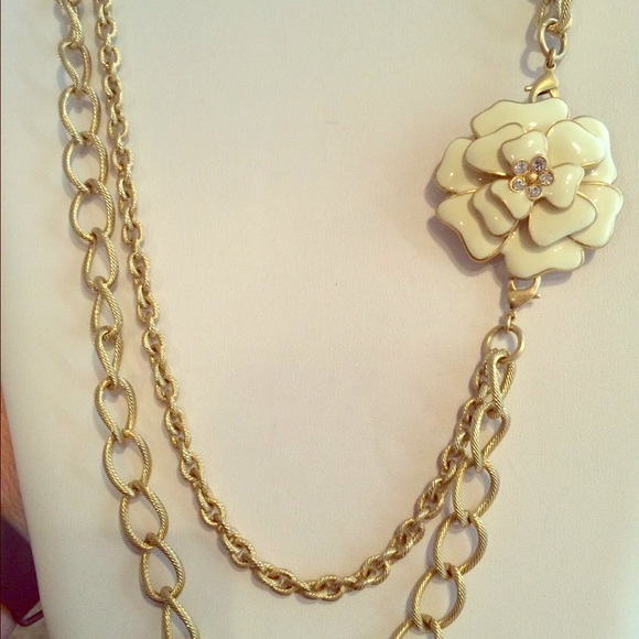 Stella & Dot La Coco brooch double strand necklace