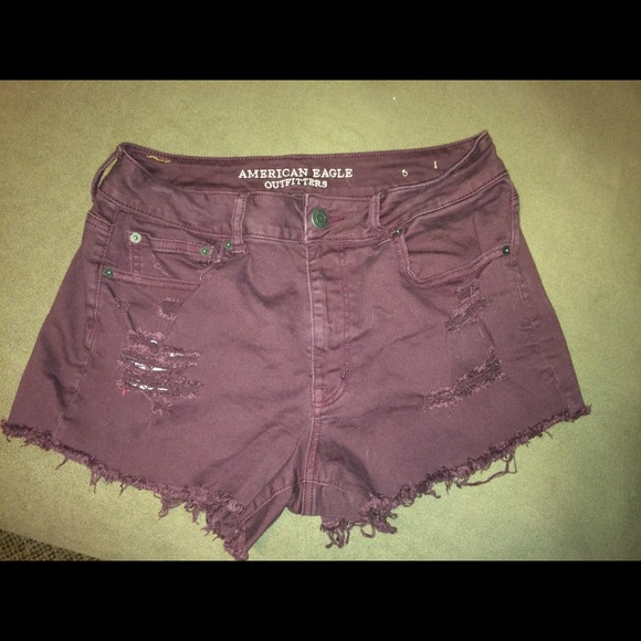 American Eagle high waisted shorts maroon