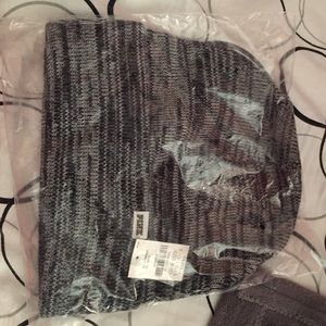 BRAND NEW PINK BEANIE!