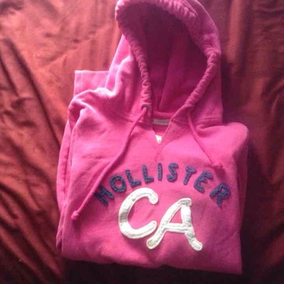 Pink Hollister hoodie - Picture 2 of 3