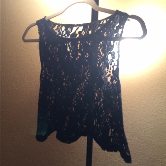 Black lace tank - Picture 1 of 1