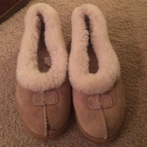 Ugg house slippers